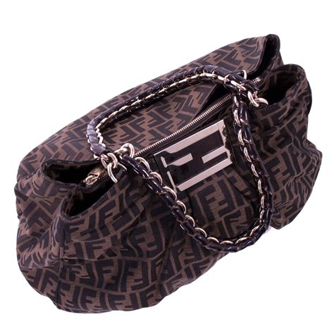 fendi mia bag big tessuto logato